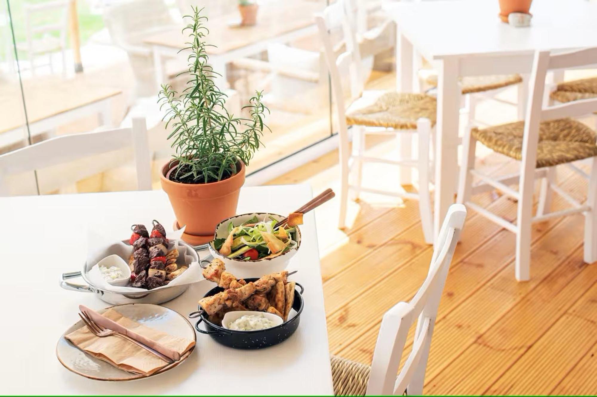 Piere - Anne Hotel